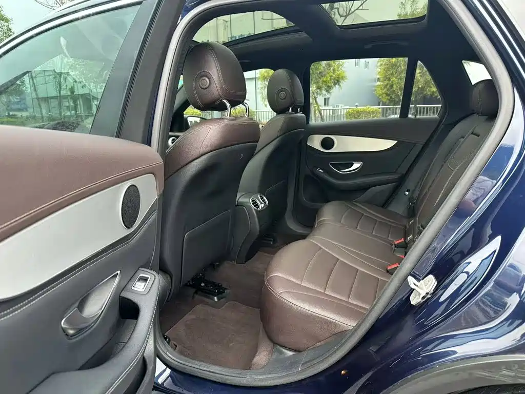 Mercedes-Benz GLC 2016