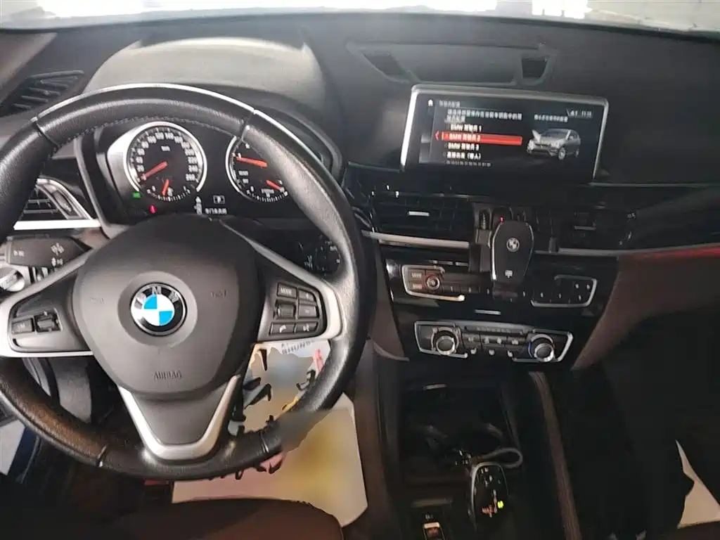 BMW X1 2020 — фото 10
