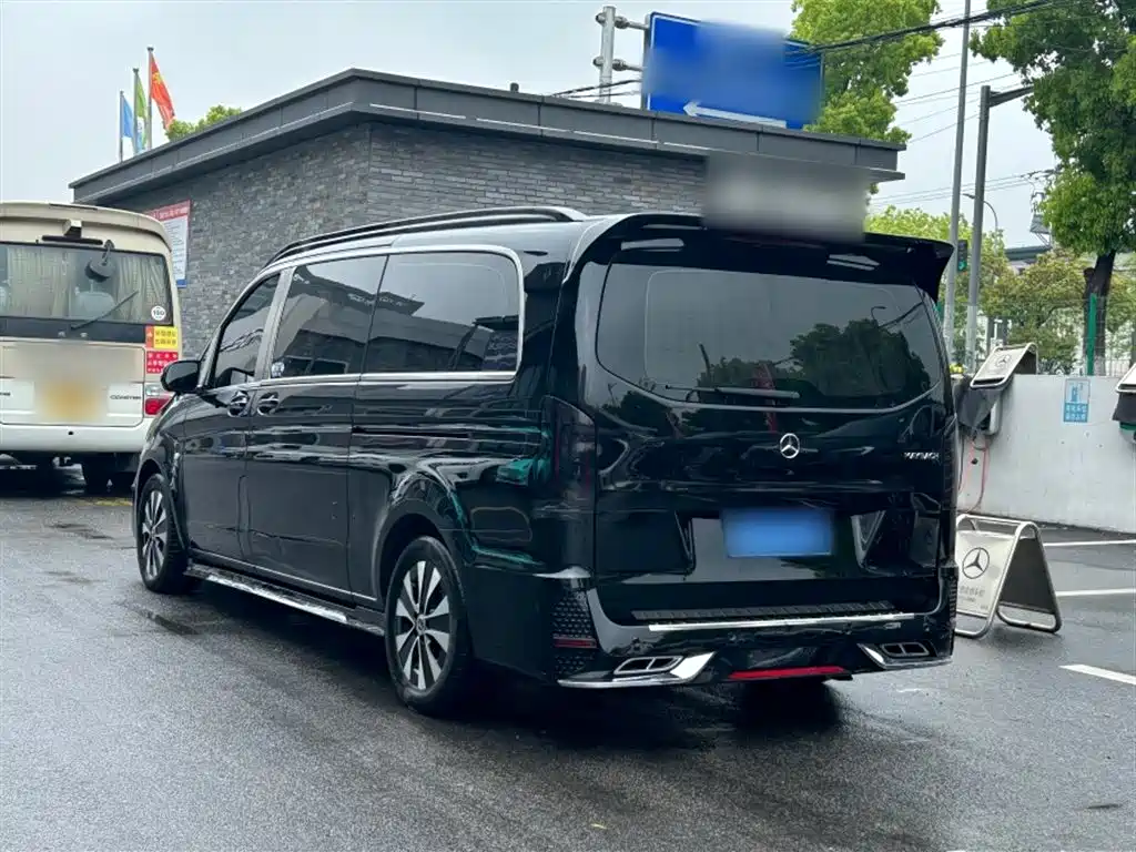 Mercedes-Benz Vito 2022 — фото 11