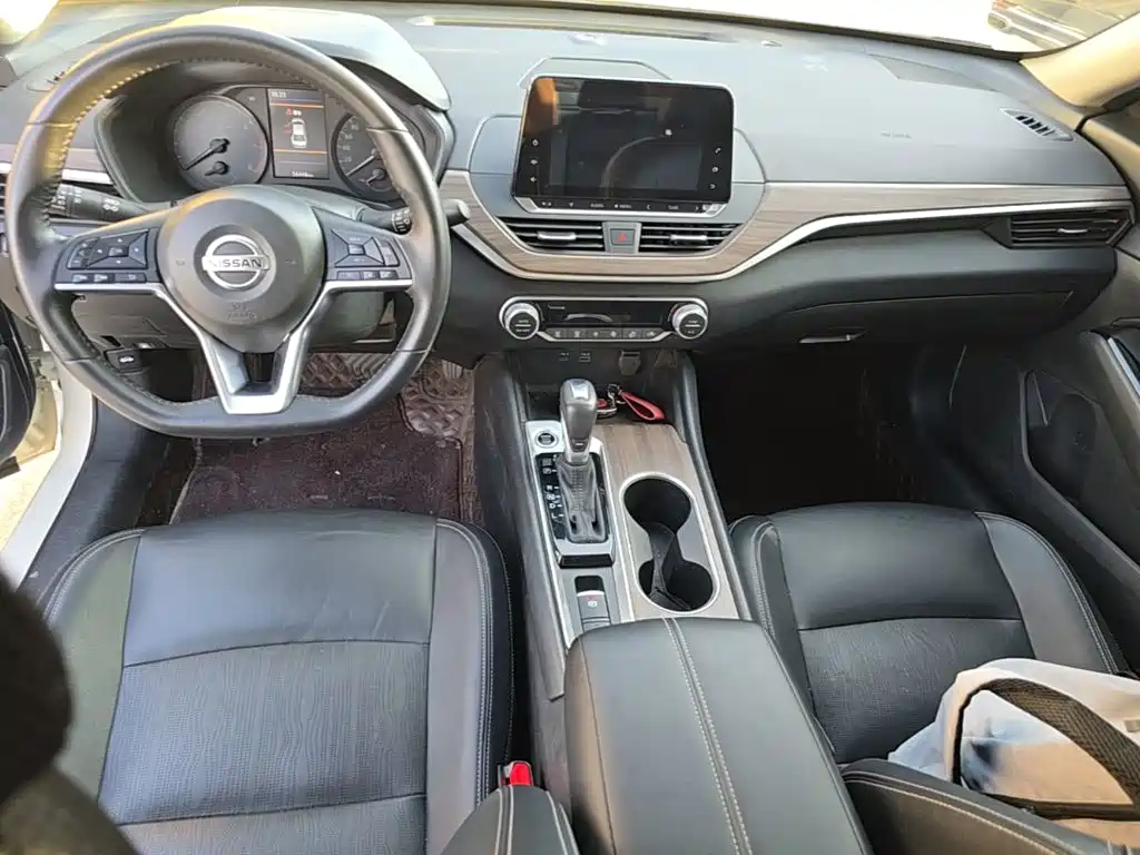 Nissan Teana 2022 — фото 10