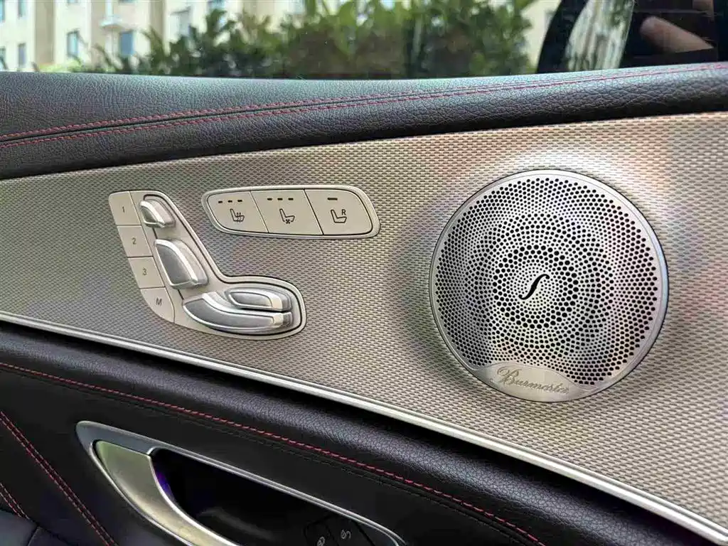 Mercedes-Benz E-Class AMG 2019 — фото 12