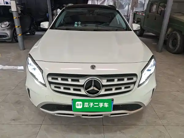 Mercedes-Benz GLA 2017