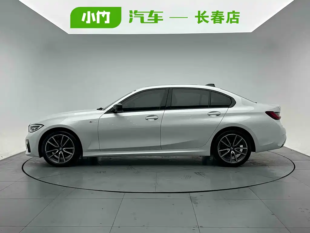 BMW 3 Series 2022