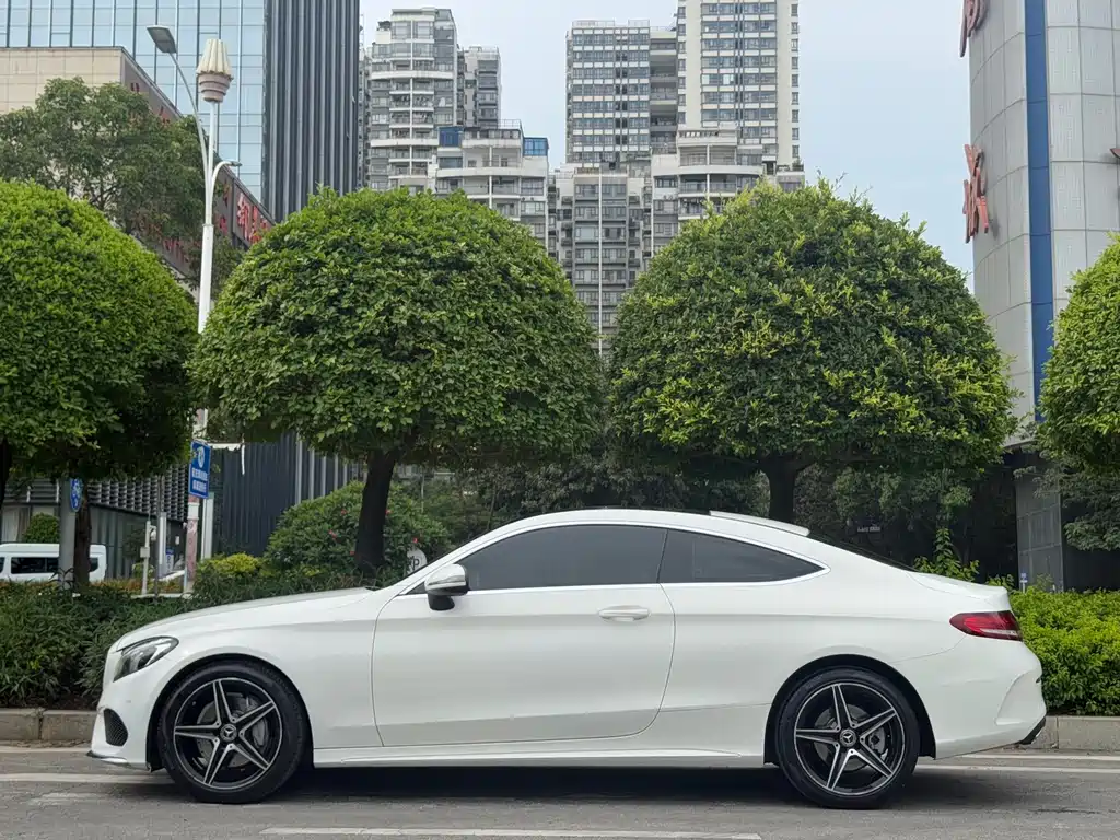 Mercedes-Benz C-Class 2018 — фото 8