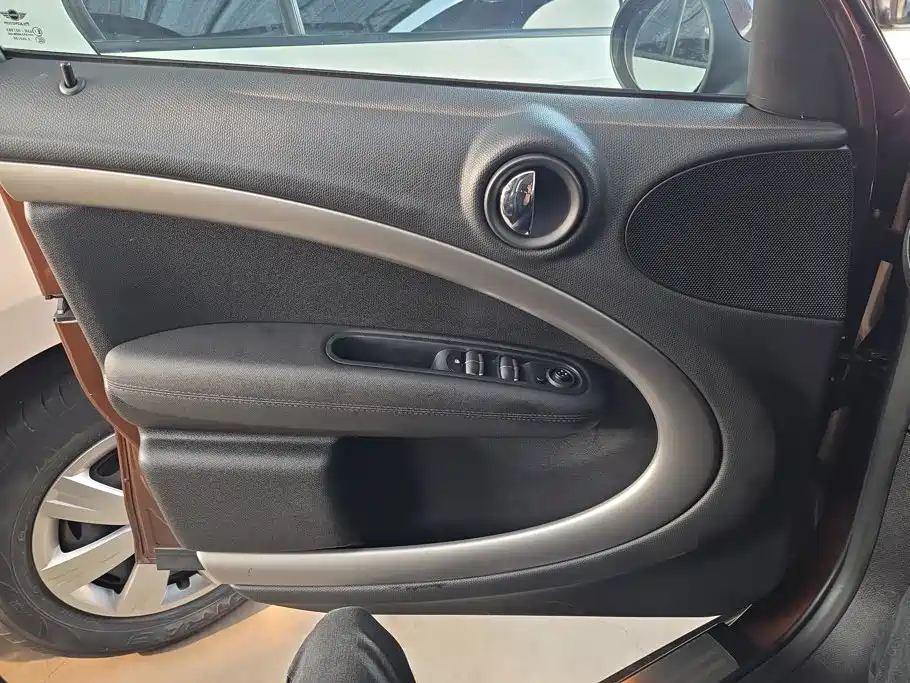 MINI Countryman 2014