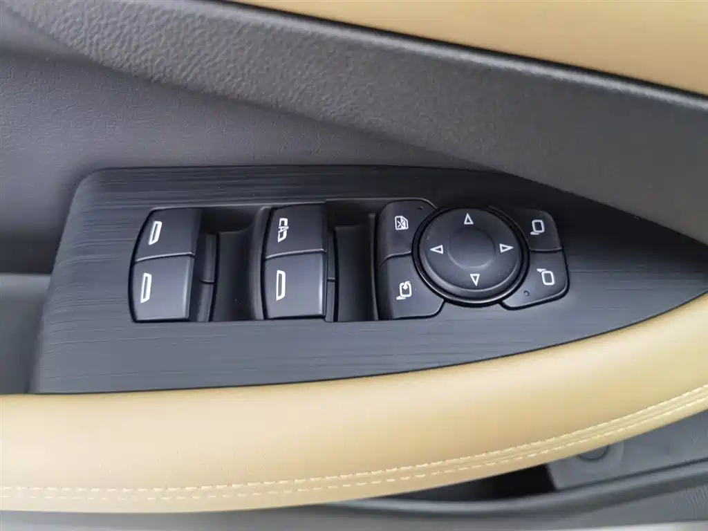 Buick LaCrosse 2018 — фото 9