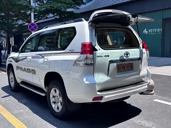 Toyota Prado 2010