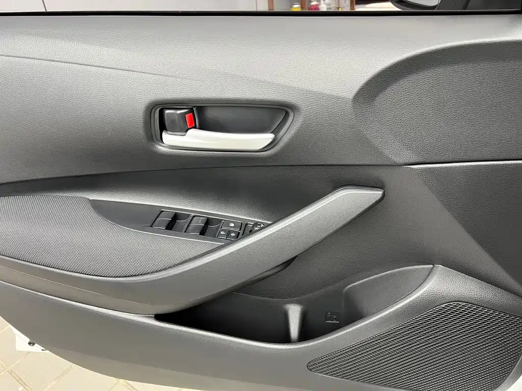 Toyota Levin 2022 — фото 15