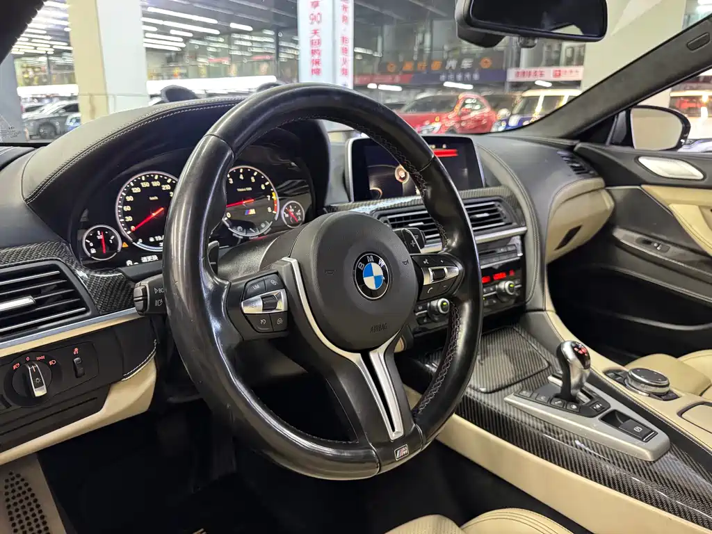 BMW M6 2016 — фото 18