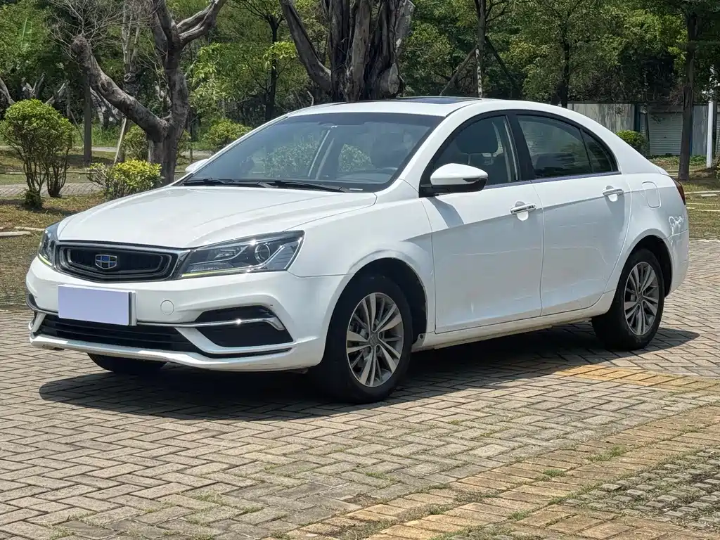 Geely Emgrand 2019 — фото 1