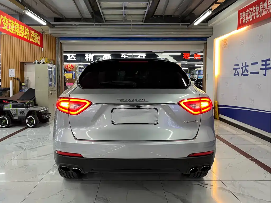 Maserati Levante 2016 — фото 4