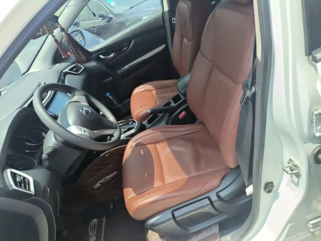 Nissan Qashqai 2016 — фото 15