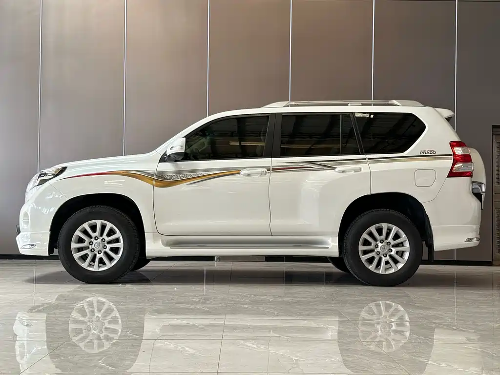 Toyota Prado 2016 — фото 14