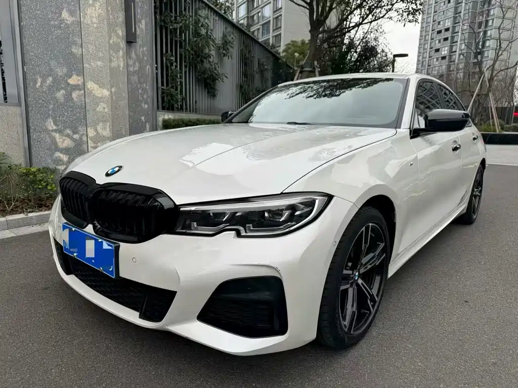 BMW 3 Series 2022