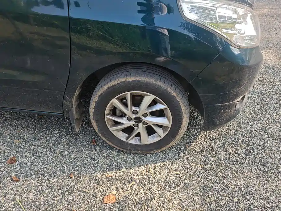Dongfeng Lingzhi PLUS 2022