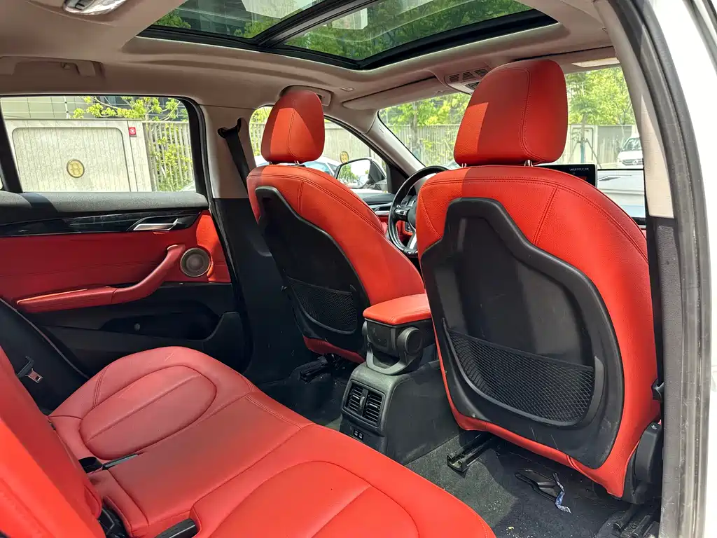 BMW X2 2022 — фото 23