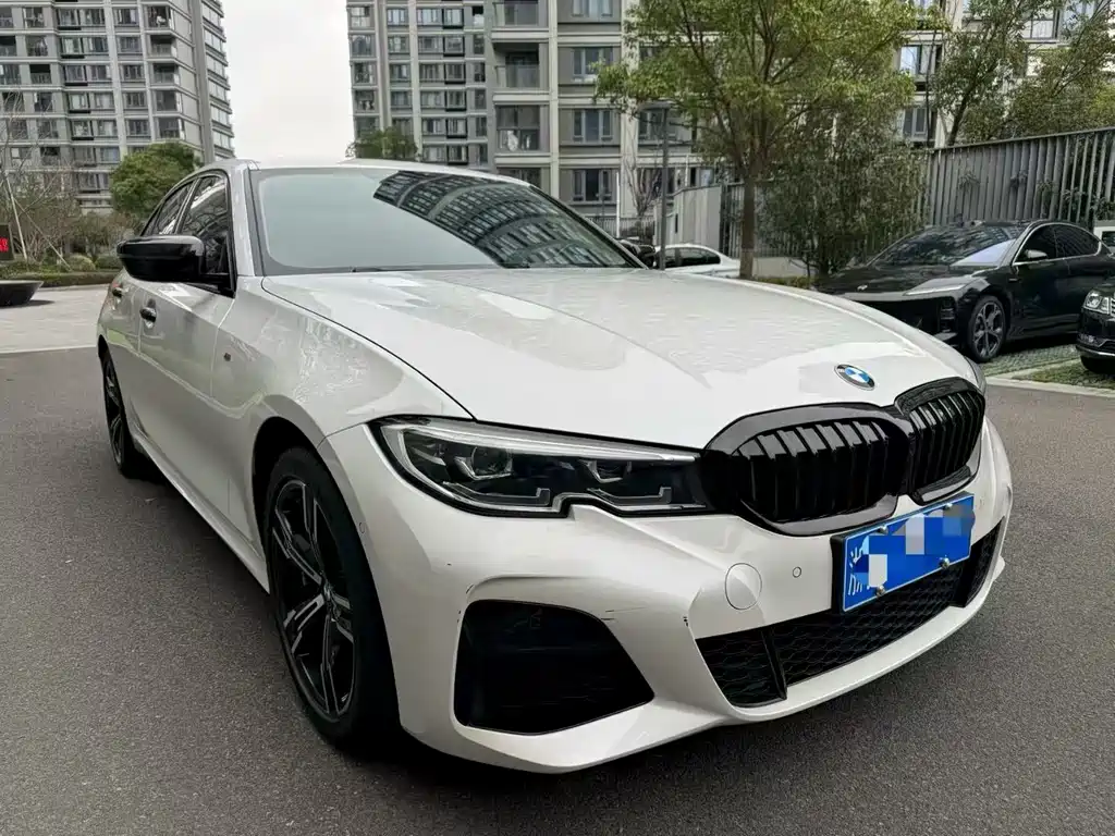 BMW 3 Series 2022