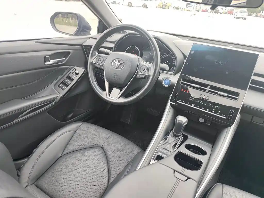 Toyota Avalon 2023 — фото 19