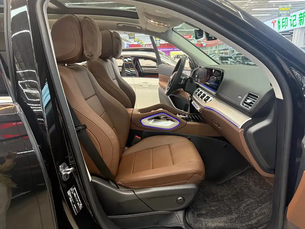 Mercedes-Benz GLS 2025 — фото 12