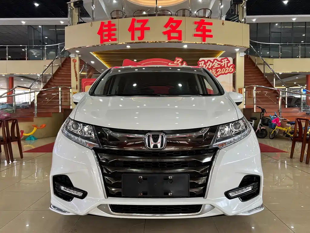Honda Odyssey 2019 — фото 2