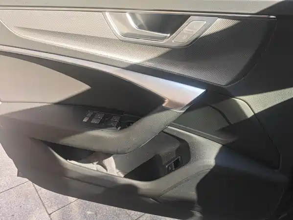 Audi A6L 2024