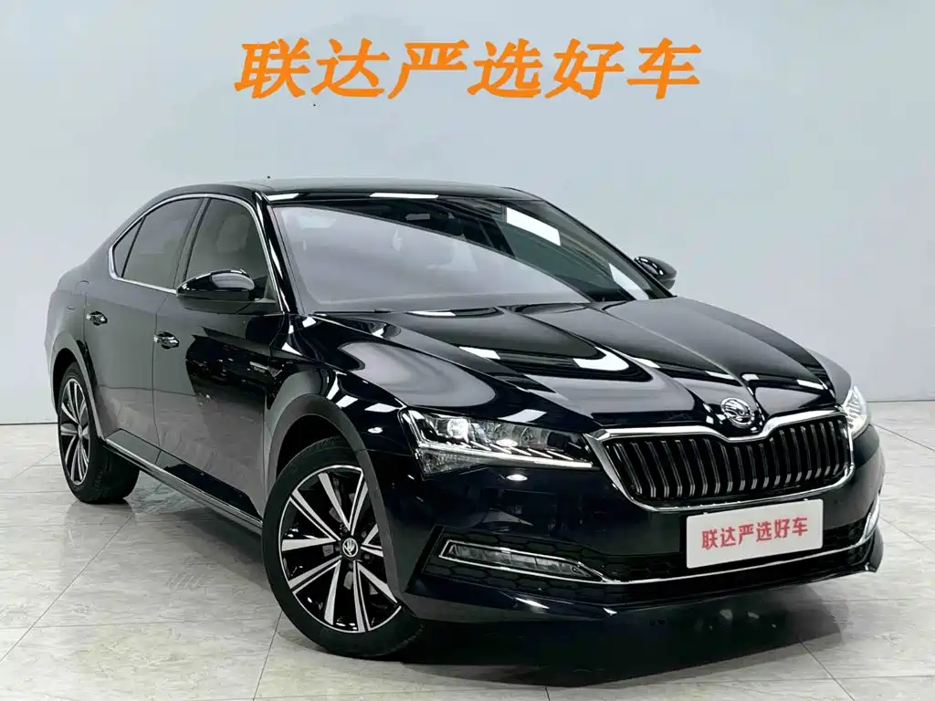 Skoda Superb 2024 — фото 23