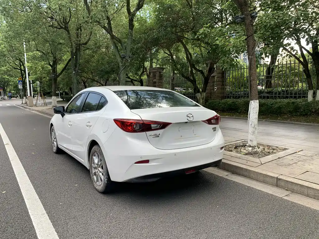 Mazda 3 Angkesela 2018 — фото 17