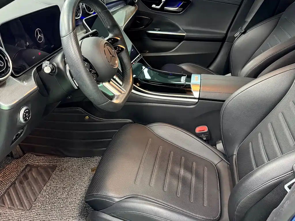 Mercedes-Benz C-Class 2021 — фото 15