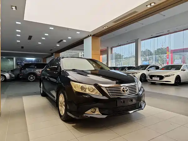 Toyota Camry 2013