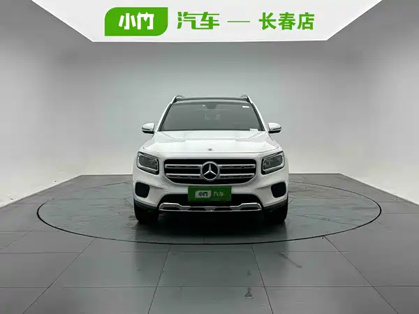 Mercedes-Benz GLB 2021