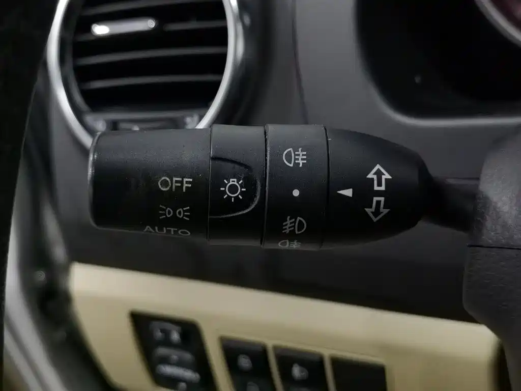 Haval H6 2012 — фото 21