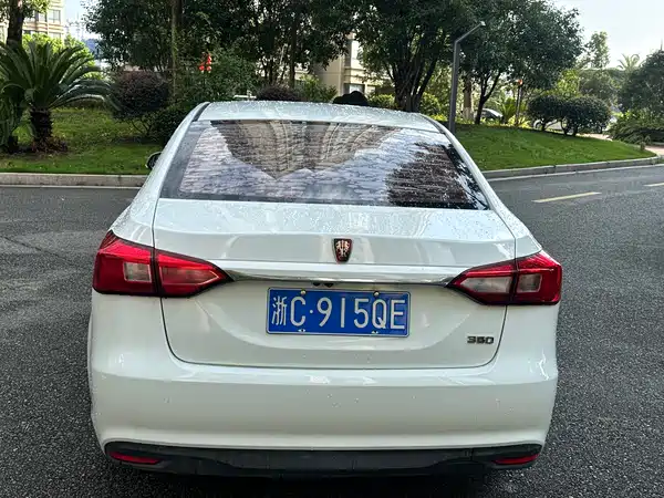 Roewe 360 2016