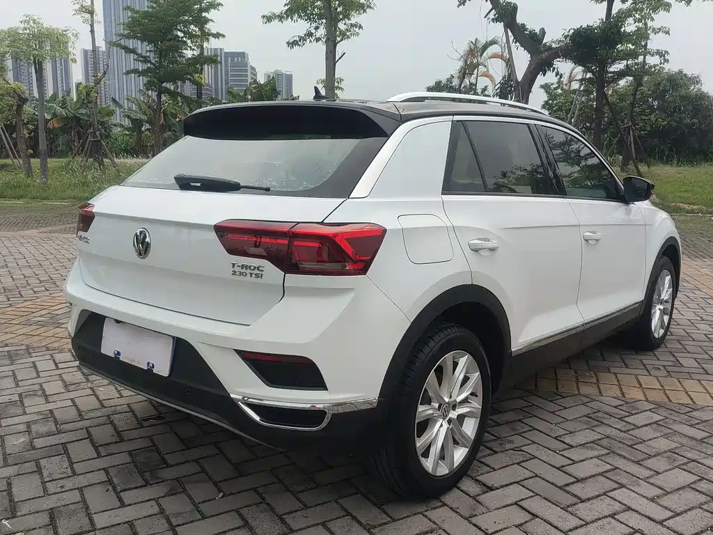Volkswagen T-Roc 2019 — фото 14