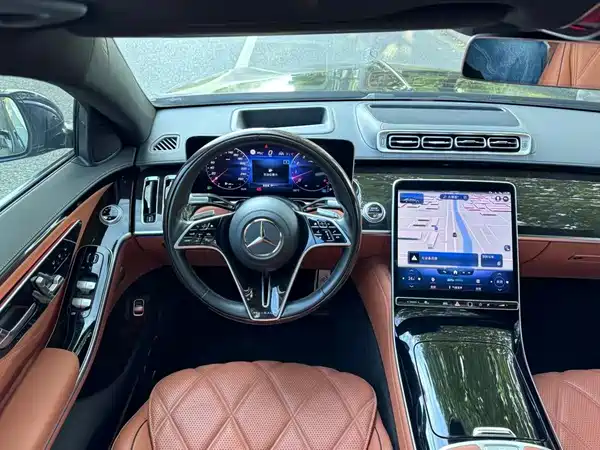 Mercedes-Benz Maybach S-Class 2023
