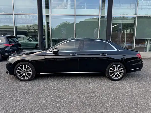 Mercedes-Benz E-Class 2019