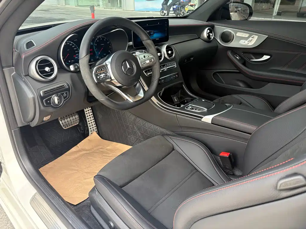 Mercedes-Benz C-Class 2023 — фото 14