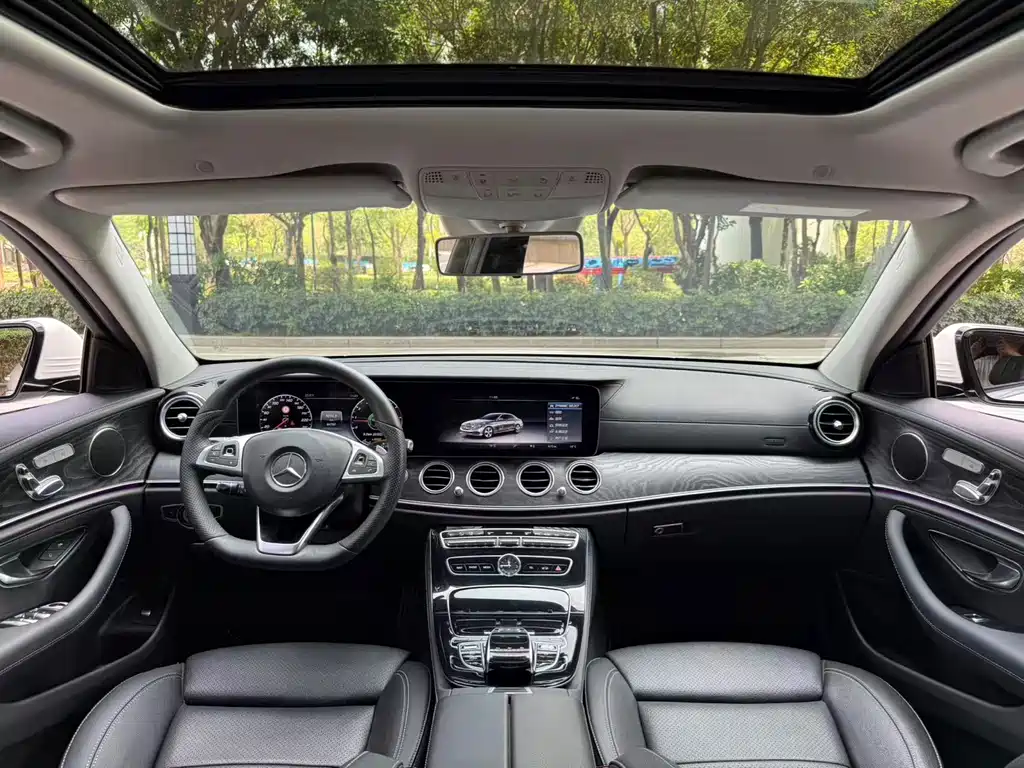 Mercedes-Benz E-Class 2017 — фото 5