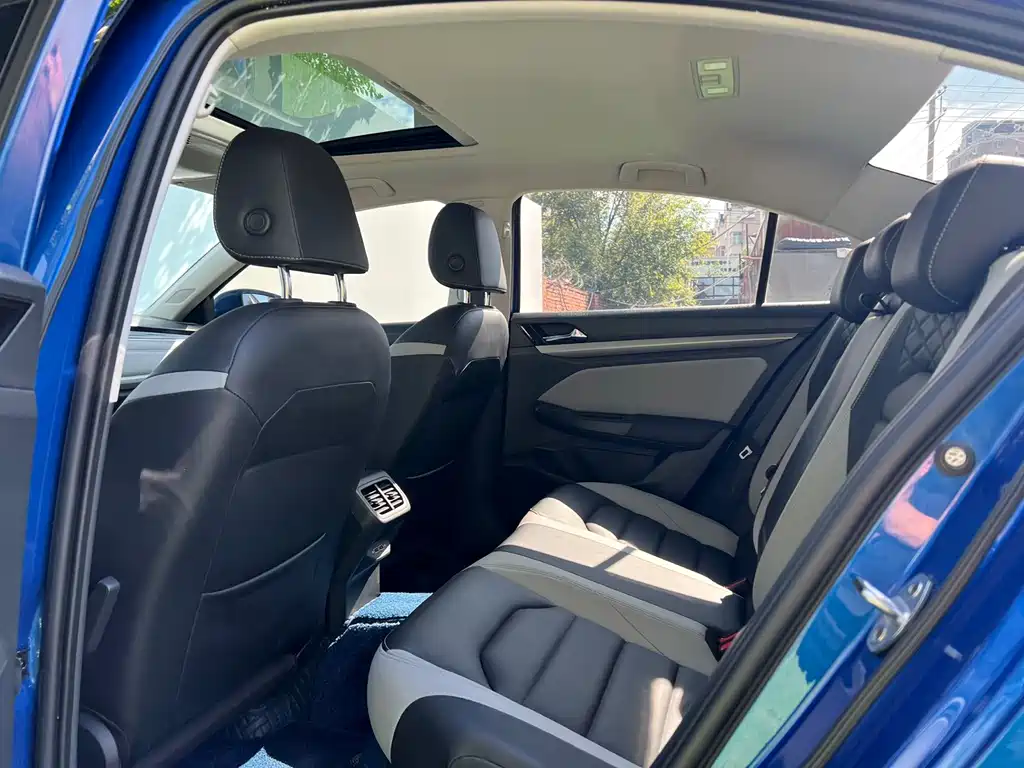 Volkswagen Bora 2022