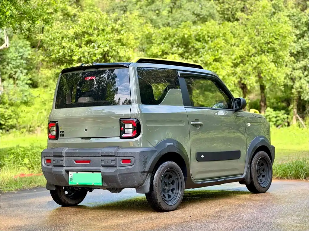 Geely Galaxy Panda 2024