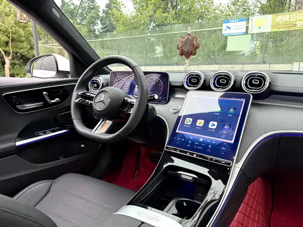 Mercedes-Benz C-Class 2023