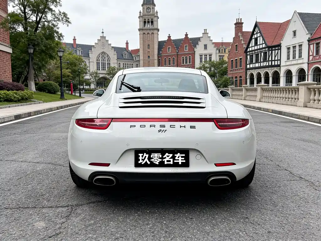 Porsche 911 2015 — фото 5