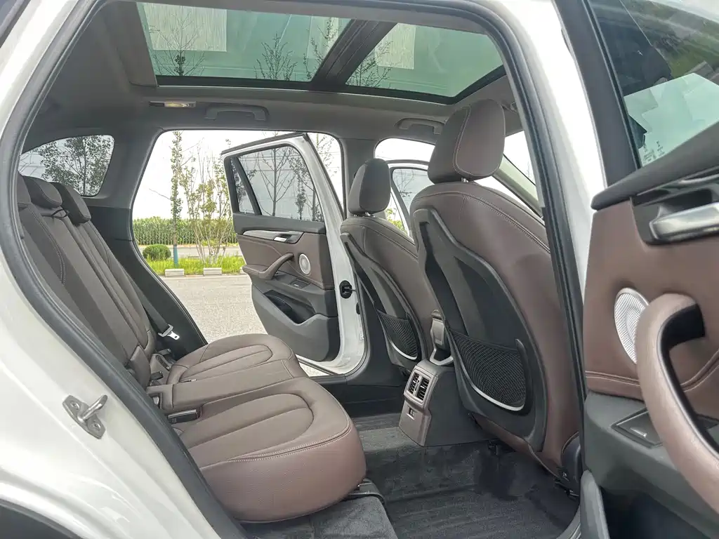 BMW X1 2022 — фото 10