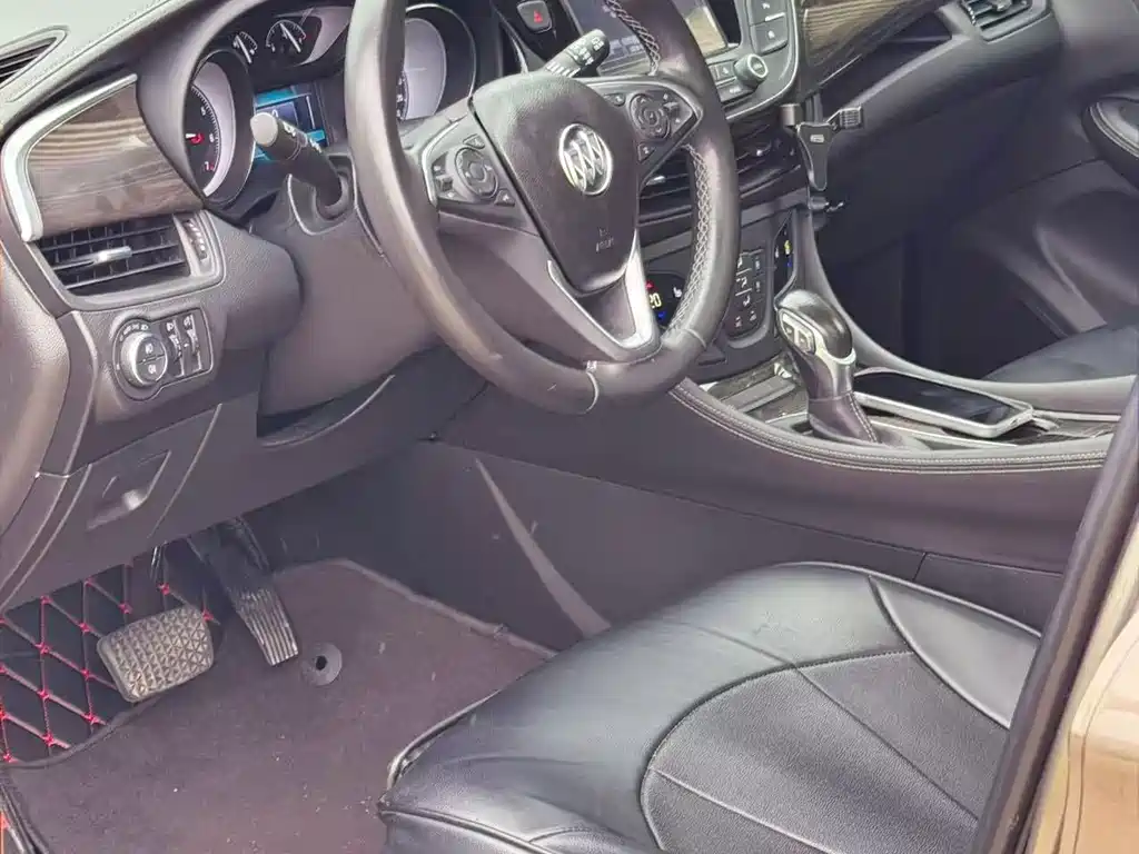 Buick Envision Plus 2019 — фото 10