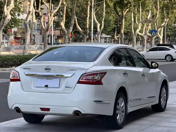 Nissan Teana 2015