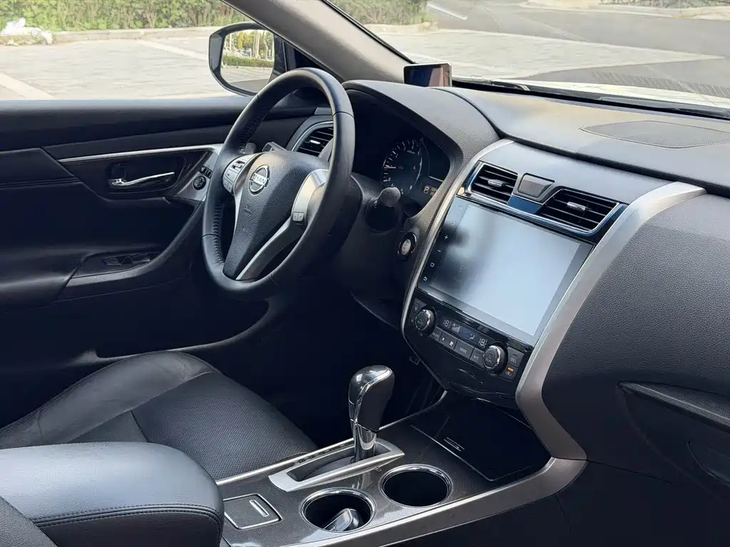 Nissan Teana 2015 — фото 12