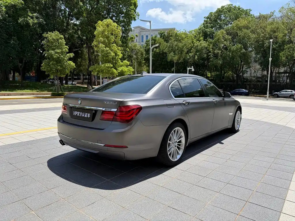 BMW 7 Series 2015 — фото 5