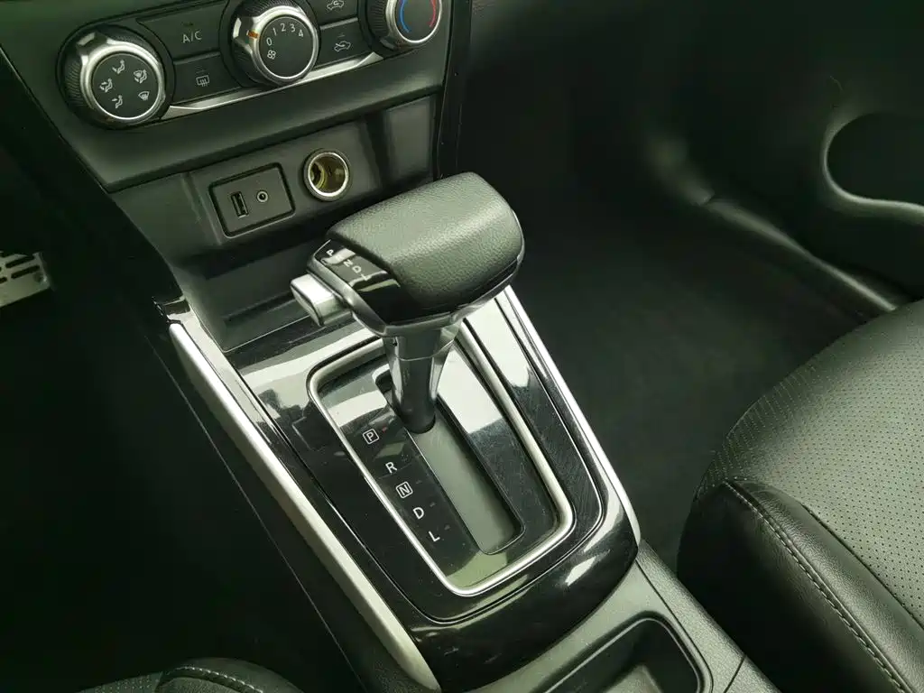 Nissan Sylphy 2016 — фото 13