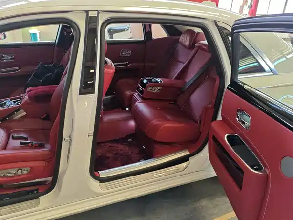 Rolls-Royce Ghost 2018