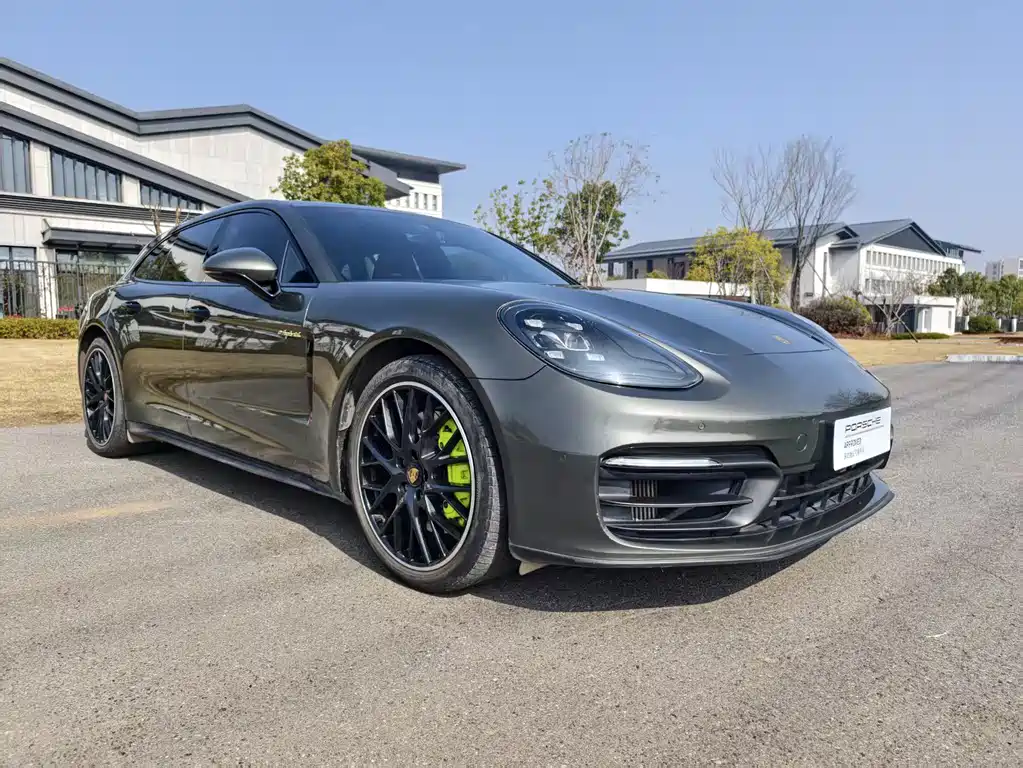 Porsche Panamera Hybrid 2022 — фото 2