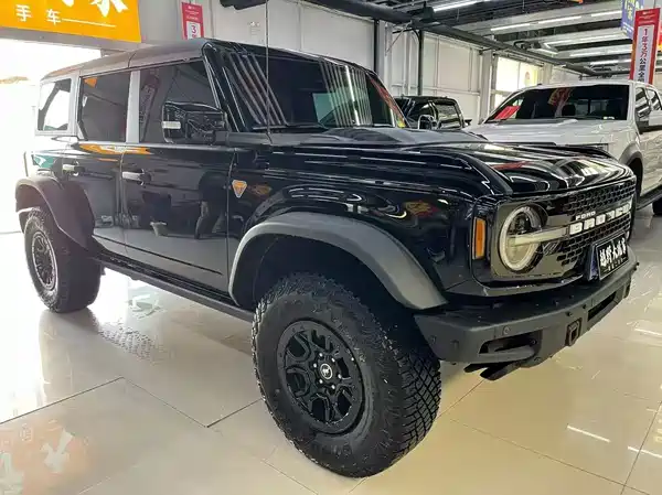 Ford Bronco 2025